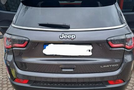 Jeep Compass 51.000 km 19.999 &euro; Berlin 13055