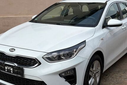 Kia ceed Sportswagon 210.345 km 9.500 &euro; Berlin 13359