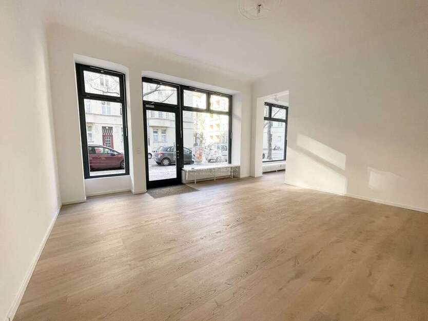 Einzelhandel in Berlin 3.900 € 126.26 m²