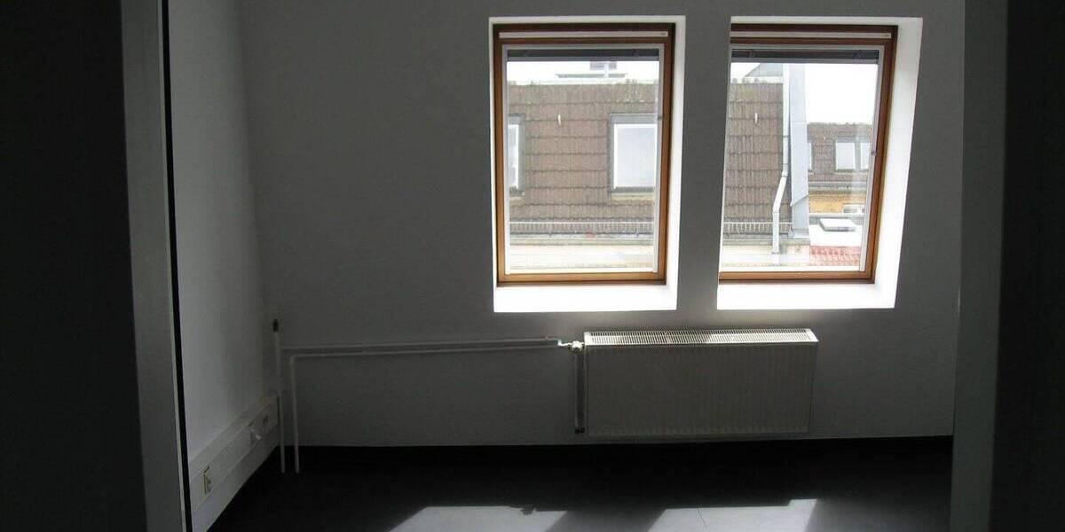 Gewerbeobjekt Berlin Prenzlauer Berg - 4 Zimmer, 202 m&sup2;, 4.040&euro; | Angebot:26554414