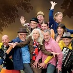 17 Hippies – Haustanz 30 Jahre live