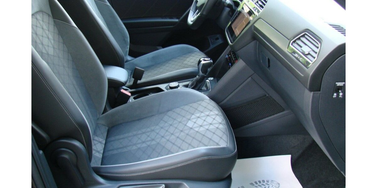 VW Tiguan Allspace 2.0TDi R-Line 4M Black Style ACC S 56.321 km 37.980 &euro; Falkensee 14612