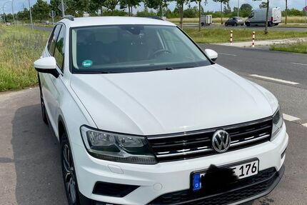 VW Tiguan 124.570 km 20.500 &euro; Schönefeld 12529