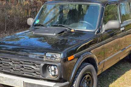 Lada Niva 73.196 km 10.600 &euro; Wandlitz 16348