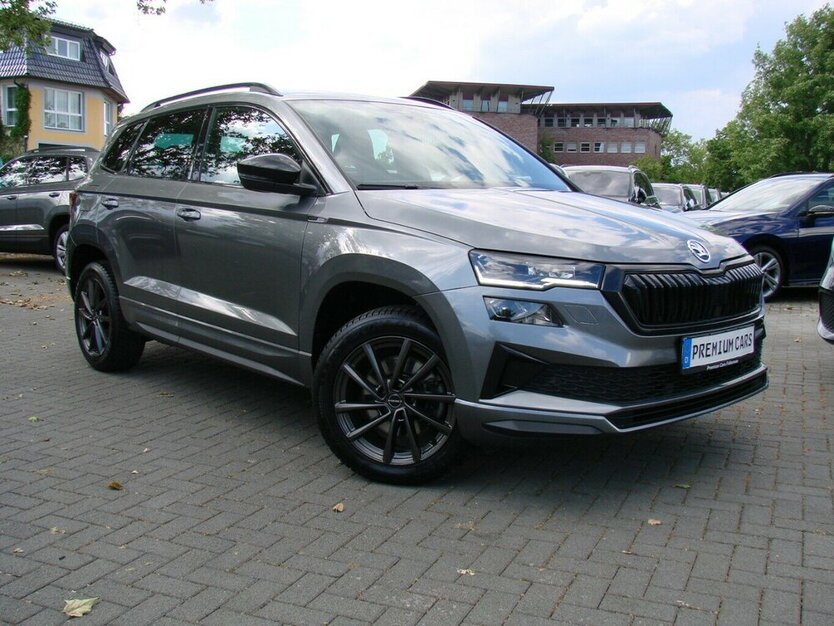 Skoda Karoq 1.5TSI Sportline ACC Kamera LED 45.047 km 27.980 € Falkensee 14612