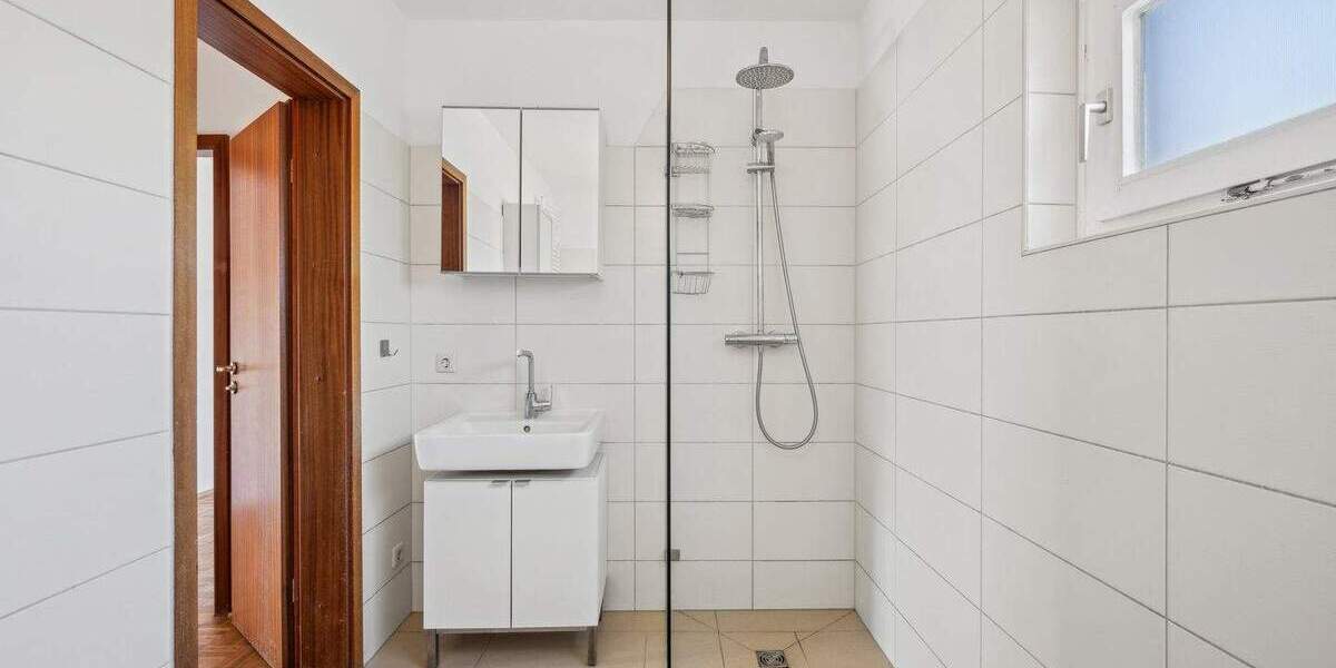 Reihenmittelhaus Berlin Dahlem - 5 Zimmer, 143 m&sup2;, 1.190.000&euro; | Angebot:23915385