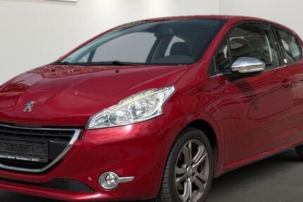 Peugeot 208 92.781 km 2.999 &euro; Berlin 12681