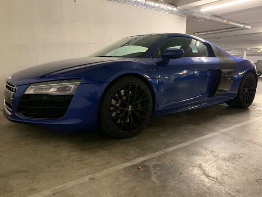 R8