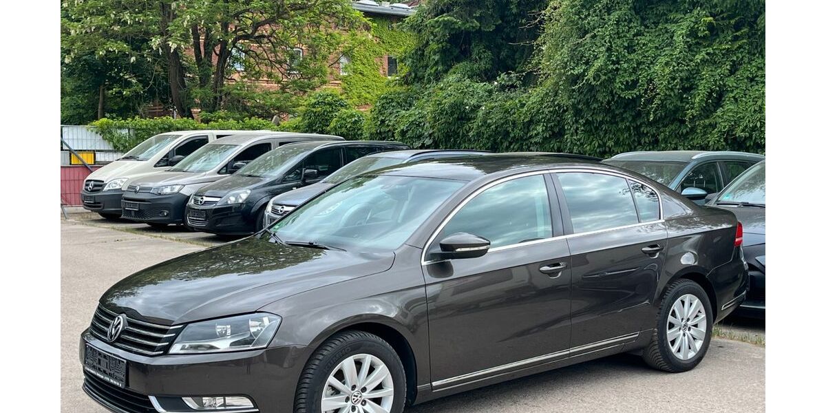 VW Passat 157.728 km 7.900 &euro; Berlin 13127