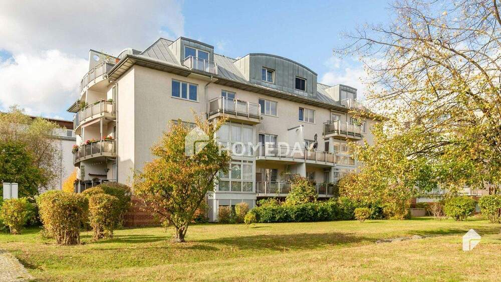 Charmante 2-Zimmer-Wohnung in ruhiger Lage mit zwei Balkonen und Tiefgaragenstellplatz 2 zimmer