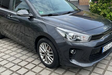 Kia Rio 142.500 km 6.950 &euro; Hoppegarten 15366