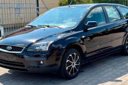 Ford Focus 204.350 km 799 &euro; Blankenfelde-Mahlow 15827