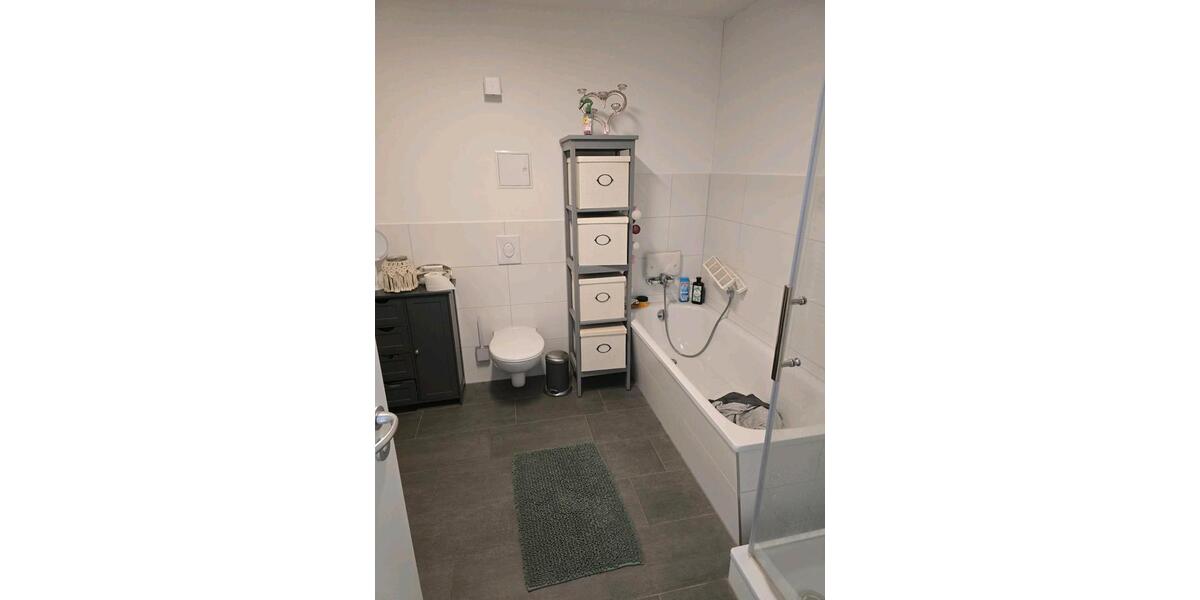 Erdgeschoßwohnung Neuenhagen bei Berlin - 4 Zimmer, 100 m&sup2;, 1.700&euro; | Angebot:25841351