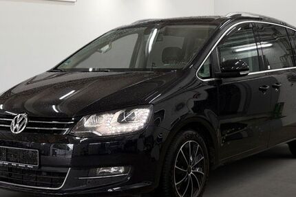 VW Sharan 212.415 km 9.499 &euro; Berlin 12681