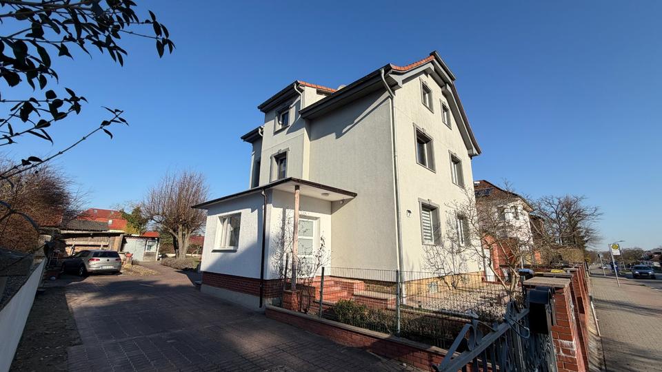Mehrfamilienhaus, Wohnhaus Dallgow-Döberitz Döberitz - 8 Zimmer, 180 m&sup2;, 980.000&euro; | Angebot:25892418