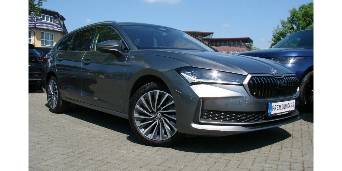 Skoda Superb 2.0TDi L&K 4x4 ACC LED AHK H&K 360º 41.532 km 39.980 &euro; Falkensee 14612