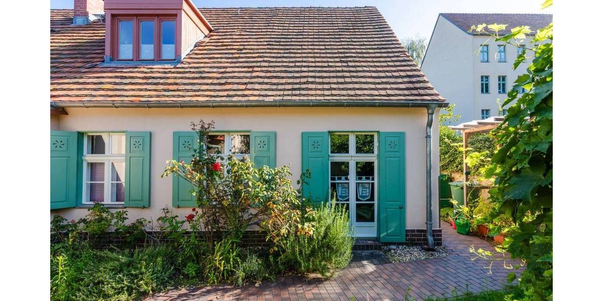 Einfamilienhaus Potsdam Babelsberg Nord - 8 Zimmer, 260 m&sup2;, 1.480.000&euro; | Angebot:25738421
