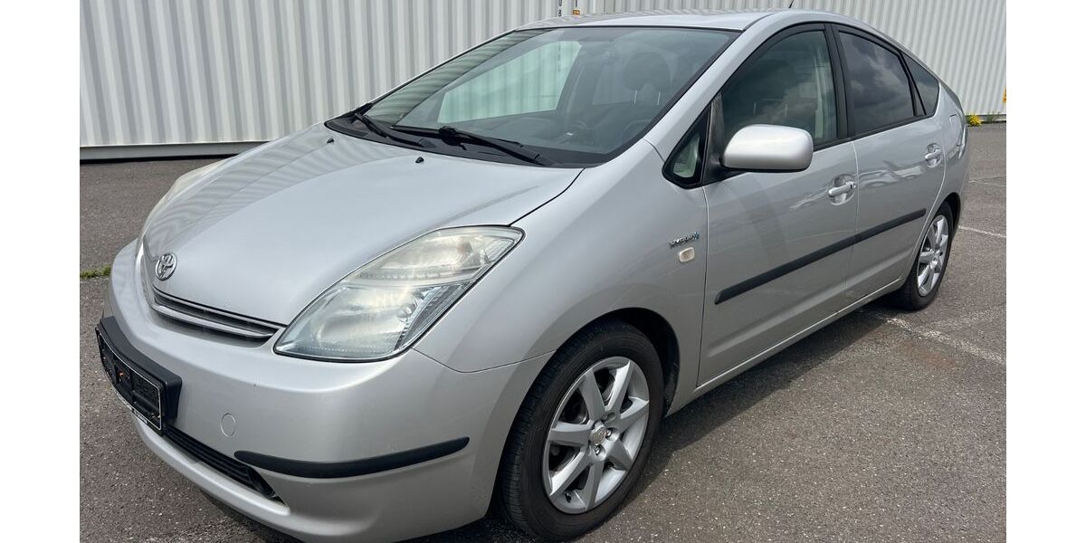 Toyota Prius 282.000 km 3.499 &euro; Berlin 12057