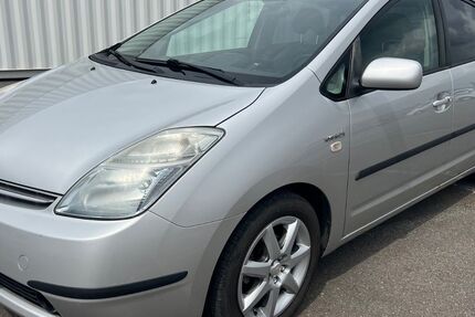 Toyota Prius 282.000 km 3.950 &euro; Berlin 12057