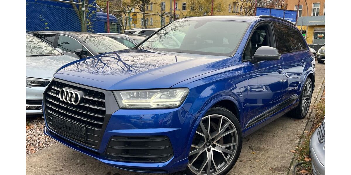 Audi Q7 255.000 km 21.999 &euro; BERLIN 13409