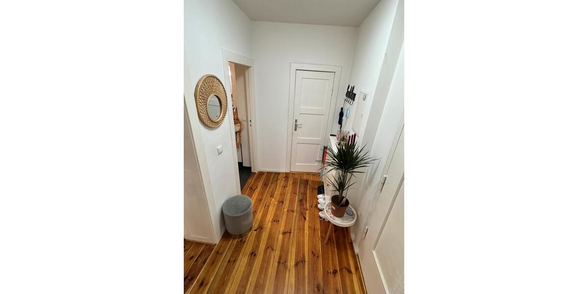 Etagenwohnung Berlin Lichtenberg - 1 Zimmer, 15 m&sup2;, 600&euro; | Angebot:25943199