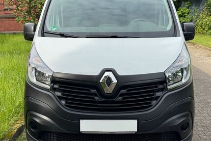 Renault Trafic 129.850 km 7.989 &euro; Berlin 13581