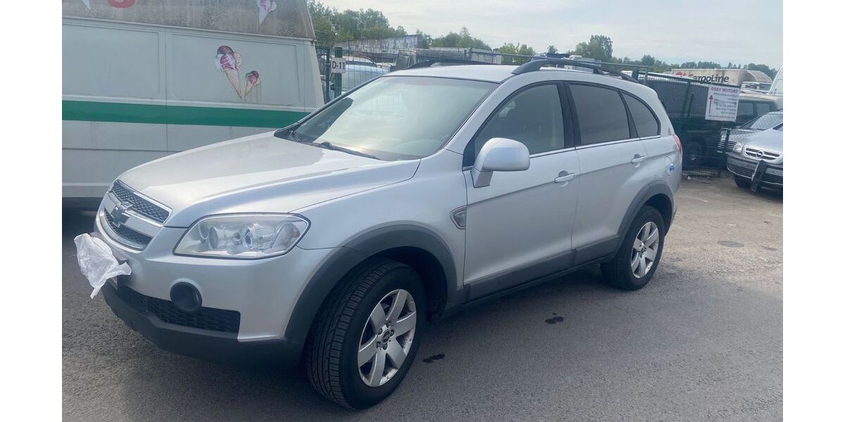 Chevrolet Captiva 324.000 km 2.599 &euro; berlin 13089