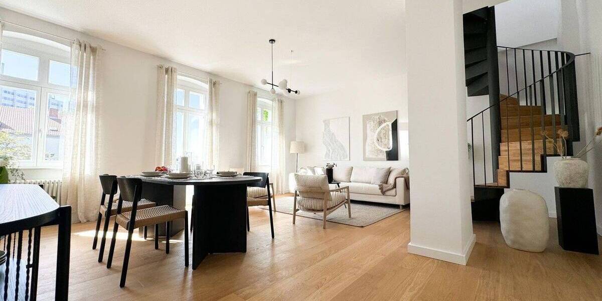 Lichtdurchflutete Maisonette im Dachgeschoss 3 zimmer