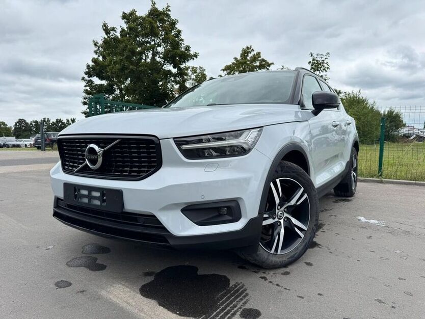 XC40
