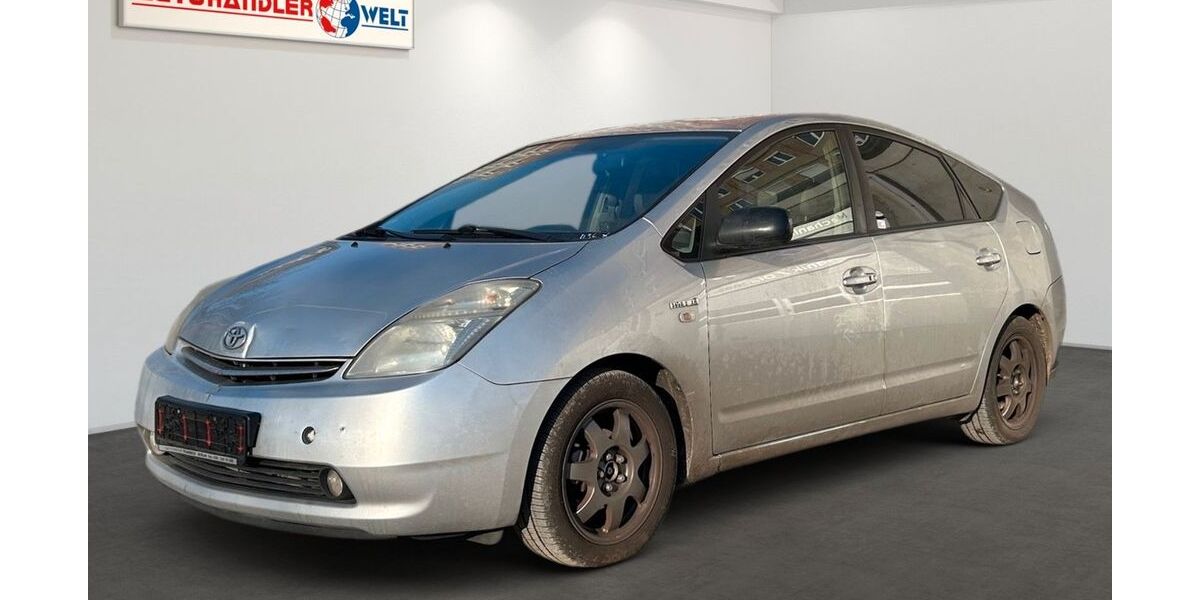 Toyota Prius 256.591 km 2.799 &euro; Berlin 12681