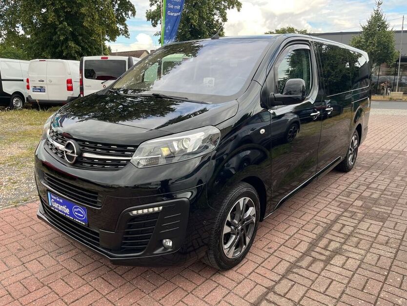 Zafira Life