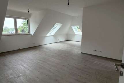 Wohnung Berlin Tempelhof-Schöneberg - 3 Zimmer, 79 m&sup2;, 1.648&euro; | Angebot:27333658