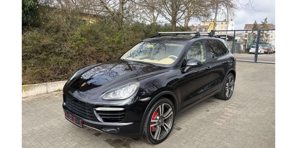 Porsche Cayenne 151.000 km 22.999 &euro; Berlin 13581