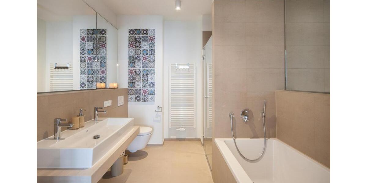 Etagenwohnung Berlin Mitte - 3 Zimmer, 99 m&sup2;, 2.700&euro; | Angebot:26461201