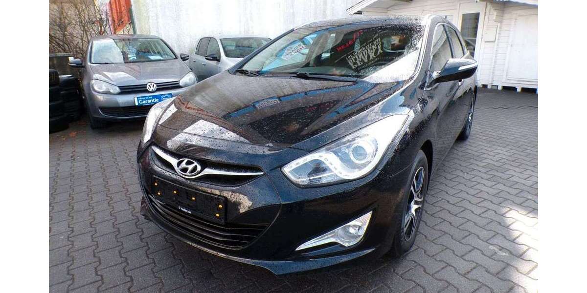 Hyundai i40 258.000 km 3.800 &euro; Berlin 12347