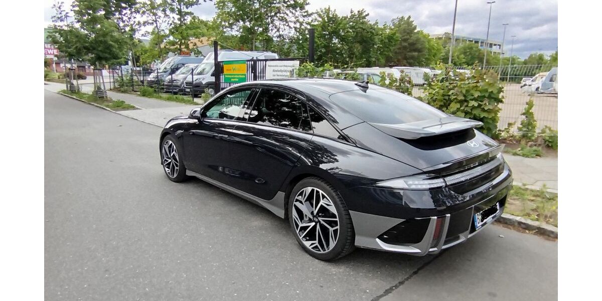 Hyundai IONIQ 6 41.000 km 29.400 &euro; Berlin 13581
