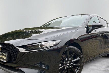 Mazda 3 15.207 km 21.990 &euro; Berlin 13599