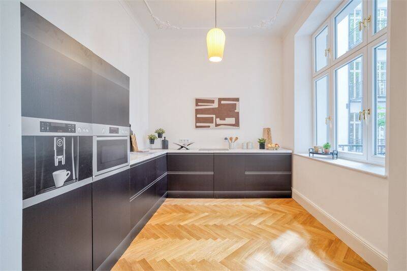Etagenwohnung Berlin Wilmersdorf - 8 Zimmer, 260 m&sup2;, 2.990.000&euro; | Angebot:25986969