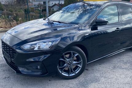 Ford Focus 225.000 km 8.900 &euro; Berlin 12109