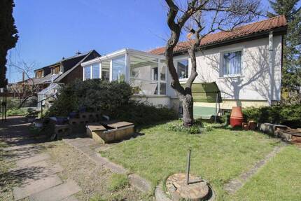 Familienfreundliches, bezugsfreies Einfamilienhaus mit großem Garten und beheiztem Wintergarten 4 zimmer