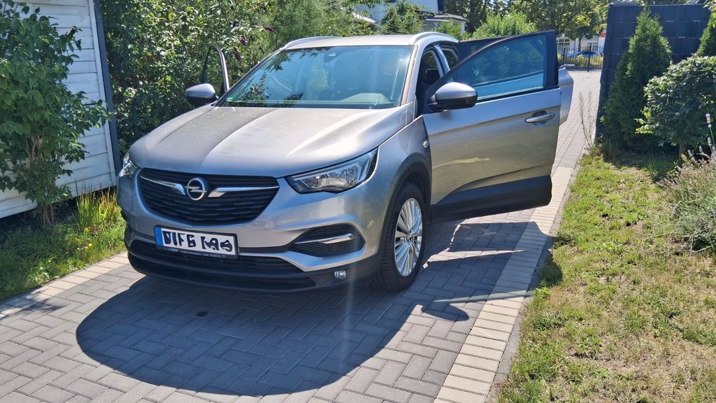 Opel Grandland (X) 108.172 km 12.200 &euro; Berlin 12355