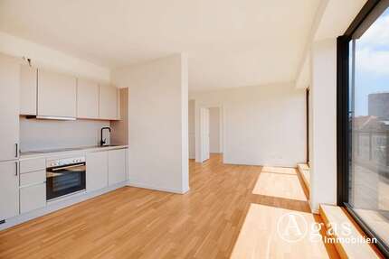 Wohnung Berlin Mitte - 2 Zimmer, 67 m&sup2;, 1.900&euro; | Angebot:27070230