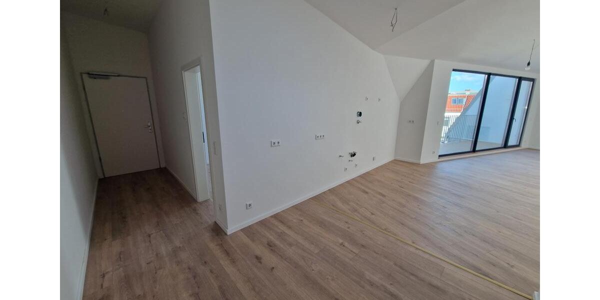 Dachgeschoßwohnung Berlin Mitte - 4 Zimmer, 122 m&sup2;, 2.001&euro; | Angebot:23317054