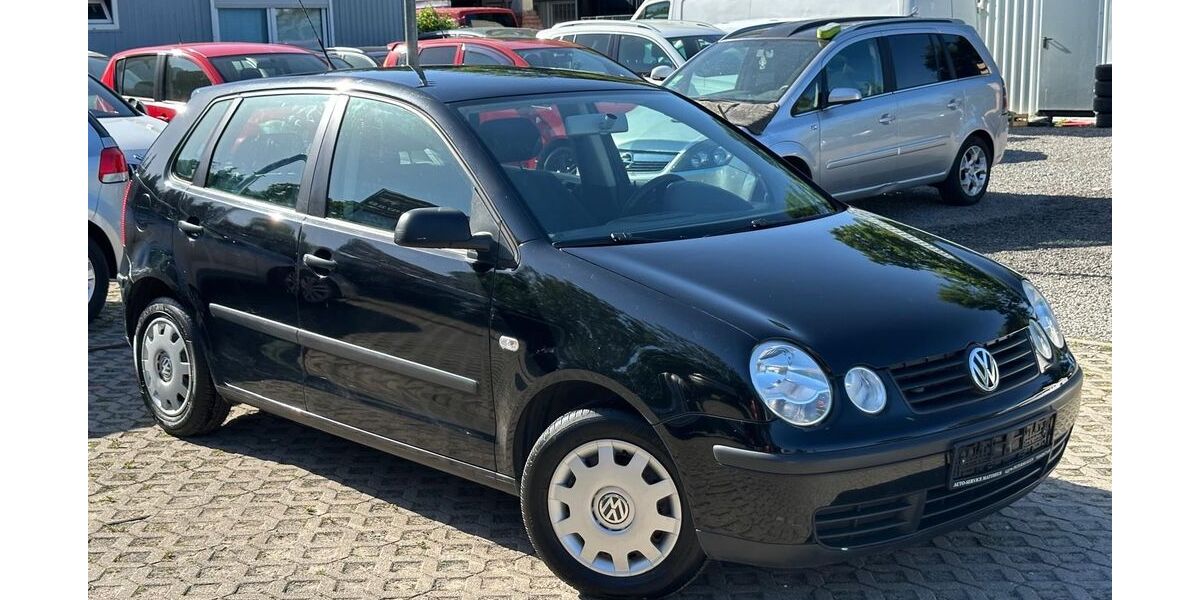 VW Polo 141.000 km 2.490 &euro; Hoppegarten 15366
