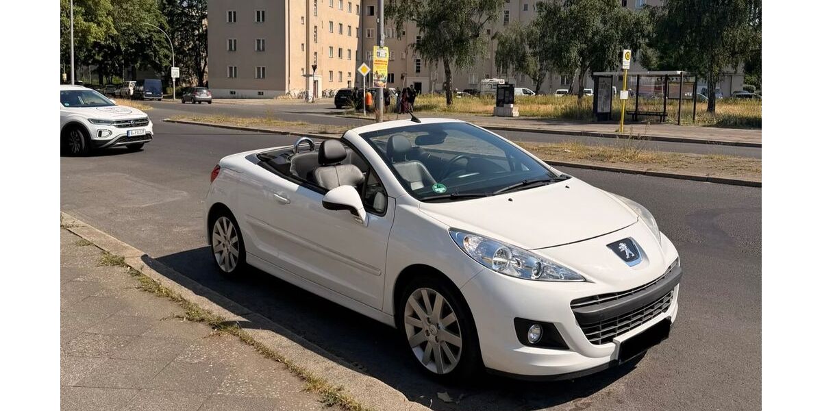 Peugeot 207 74.086 km 11.000 &euro; Berlin 13351