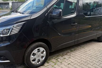 Renault Trafic 115.000 km 27.990 &euro; Berlin 13581