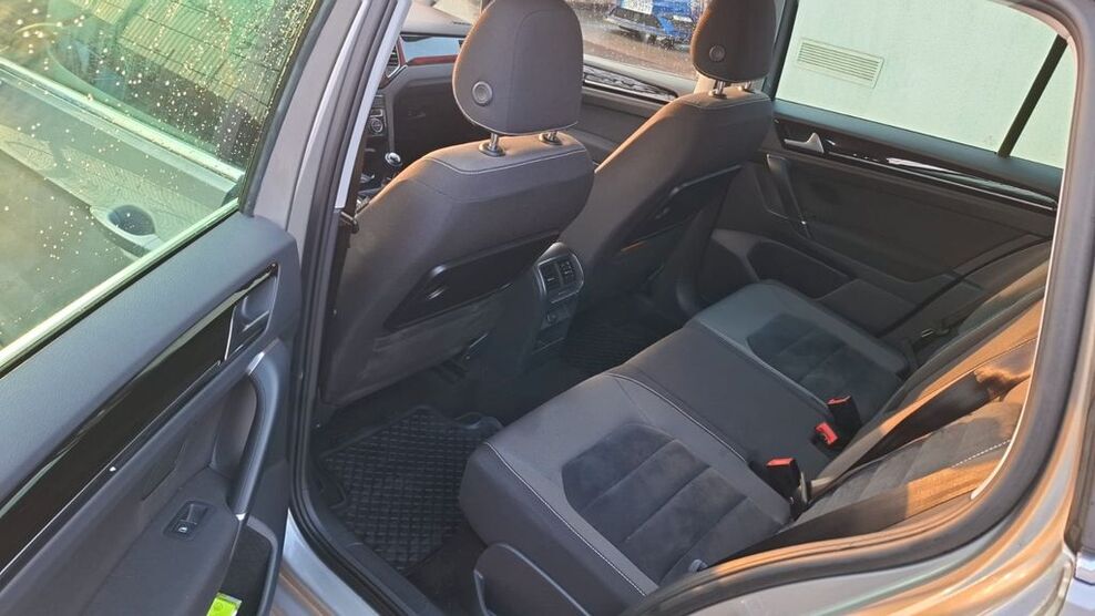 VW Golf Sportsvan 33.960 km 14.990 € Schönefeld 12529