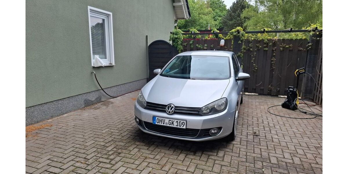 VW Golf 221.000 km 6.999 &euro; Mühlenbeck OT Summt 16567