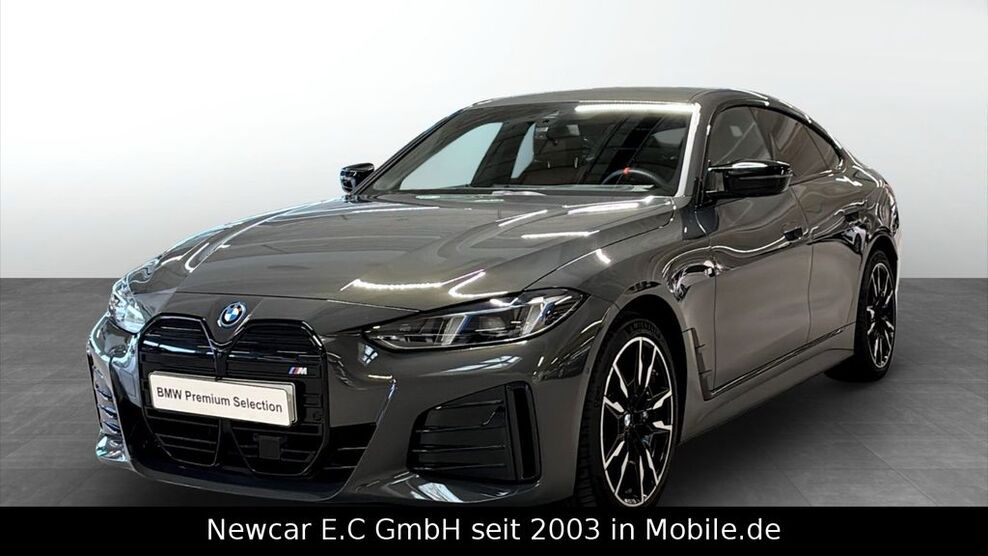 BMW i4 6.300 km 66.033 € Berlin 14052