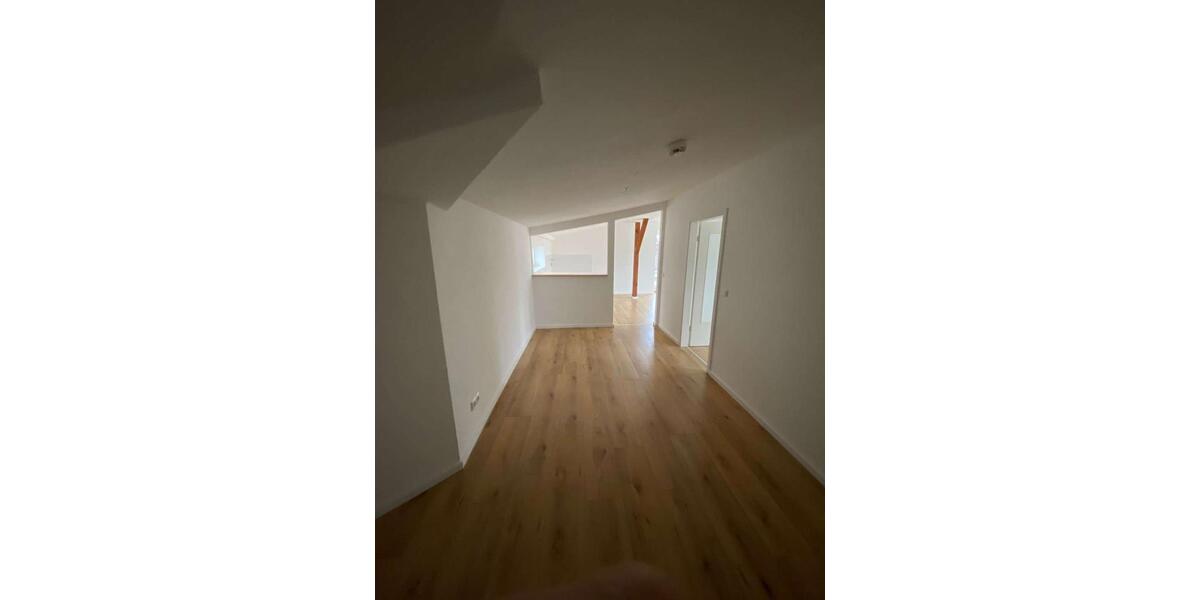 Sehr helle 2-Raum Wohnung mit großem Balkon in Zeuthen 2 zimmer